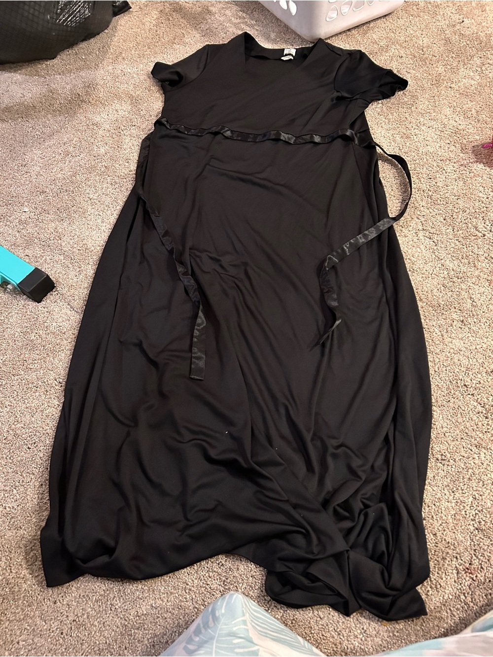 Women's Black Short-Sleeve Wrap Tie Maxi Dress